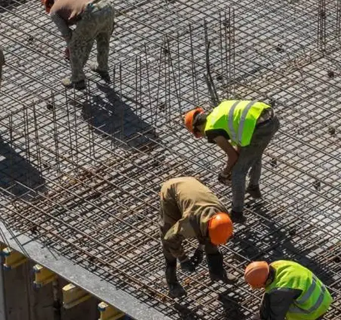 trabajadores construccion